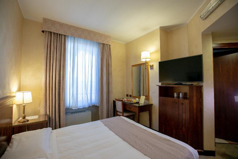 Hotel Scia' On Martin 4*